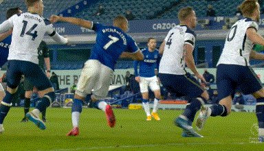 1618607493844079071.gif 7344.gif